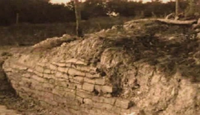 Ancient Rock Wall - History Of Rockwall Texas - Rockwall Texas US ...